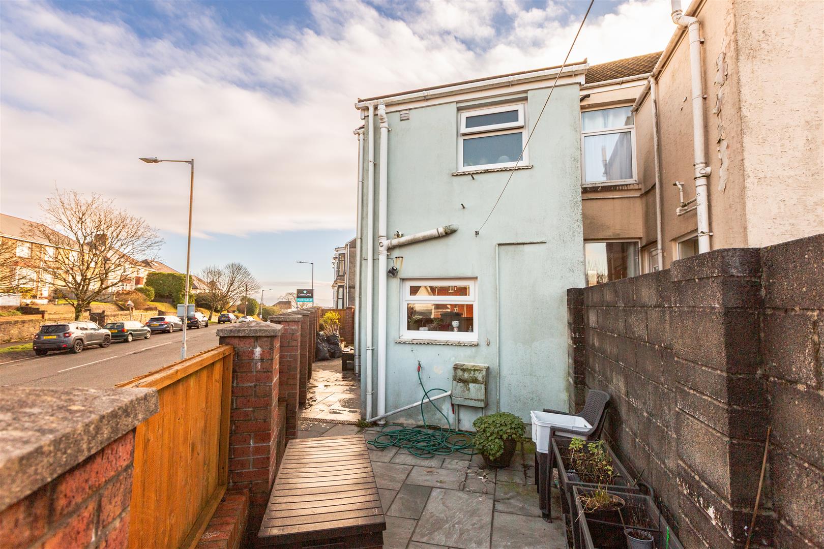 Edgeware Road, Uplands, Swansea, SA2 0NA